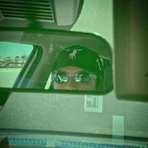 Meet your Posher, Dylon